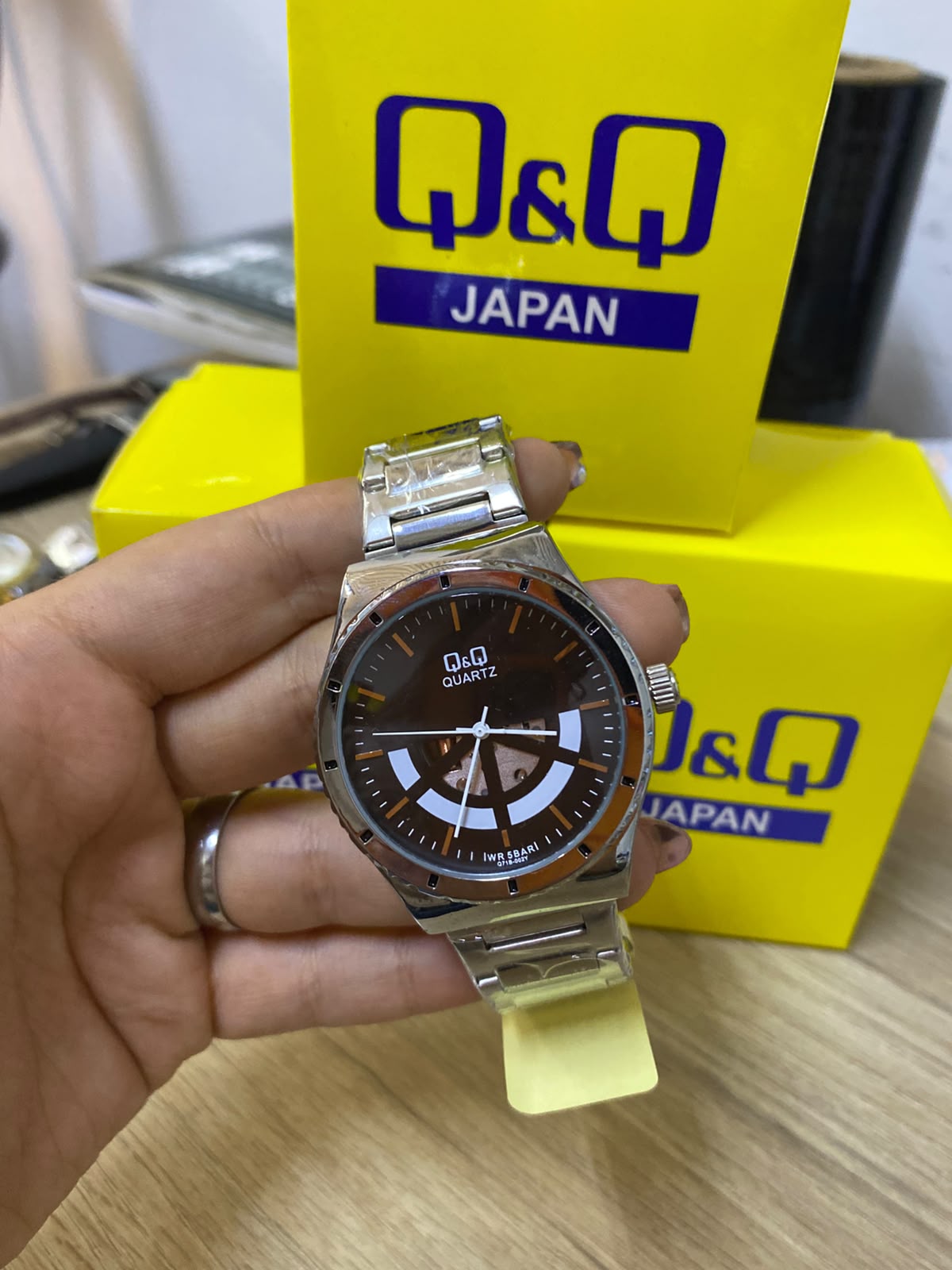 Q&Q ORIGINAL (2640.054)