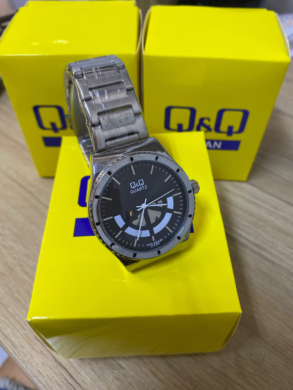 Q&Q ORIGINAL (2640.054)