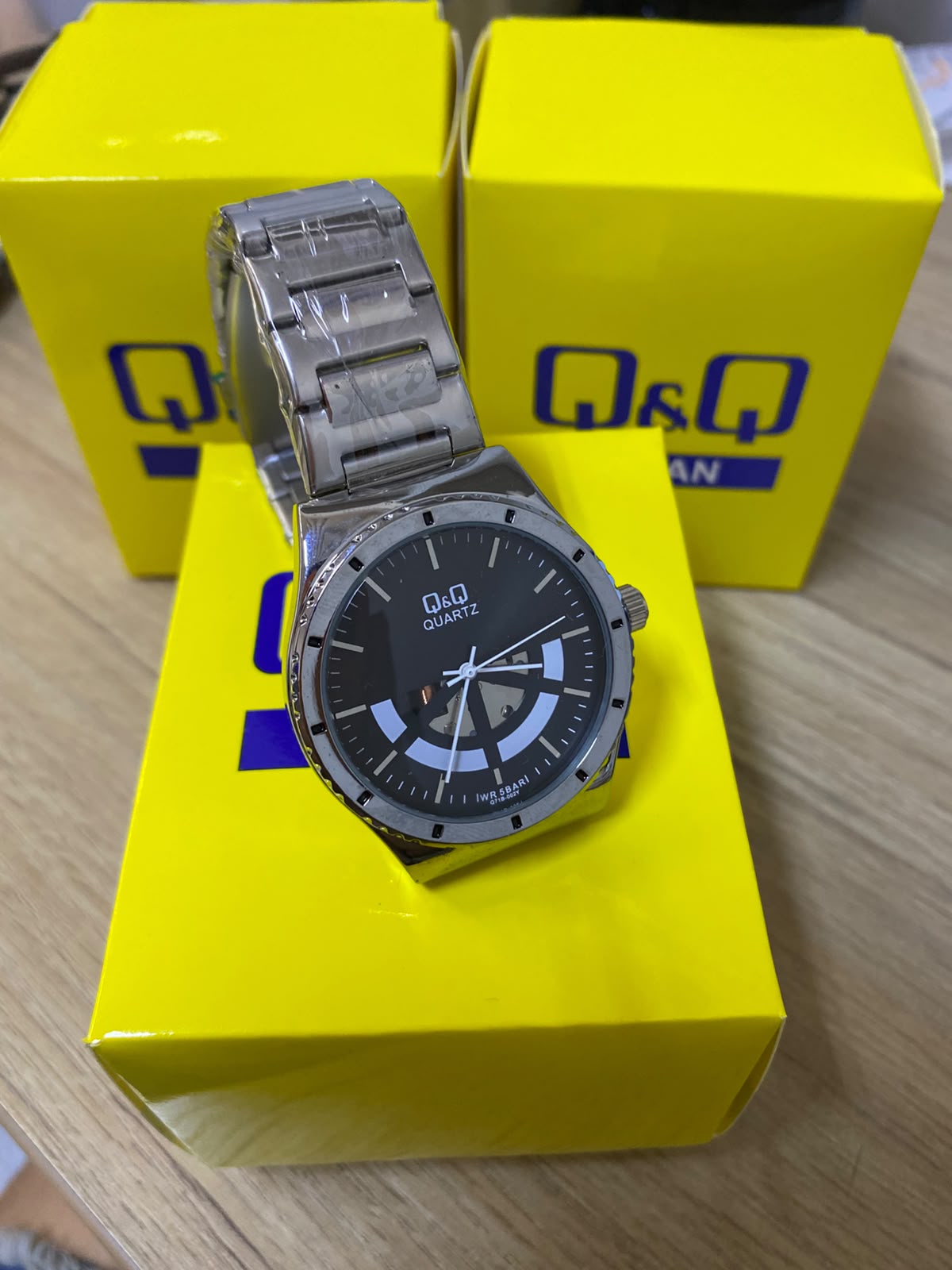 Q&Q ORIGINAL (2640.054)