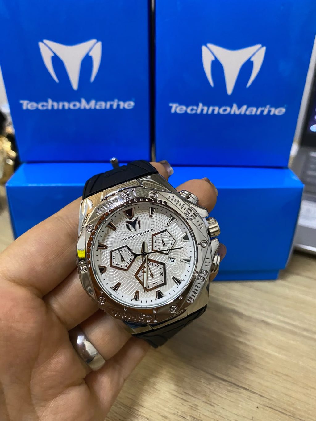 TM (2635.055)