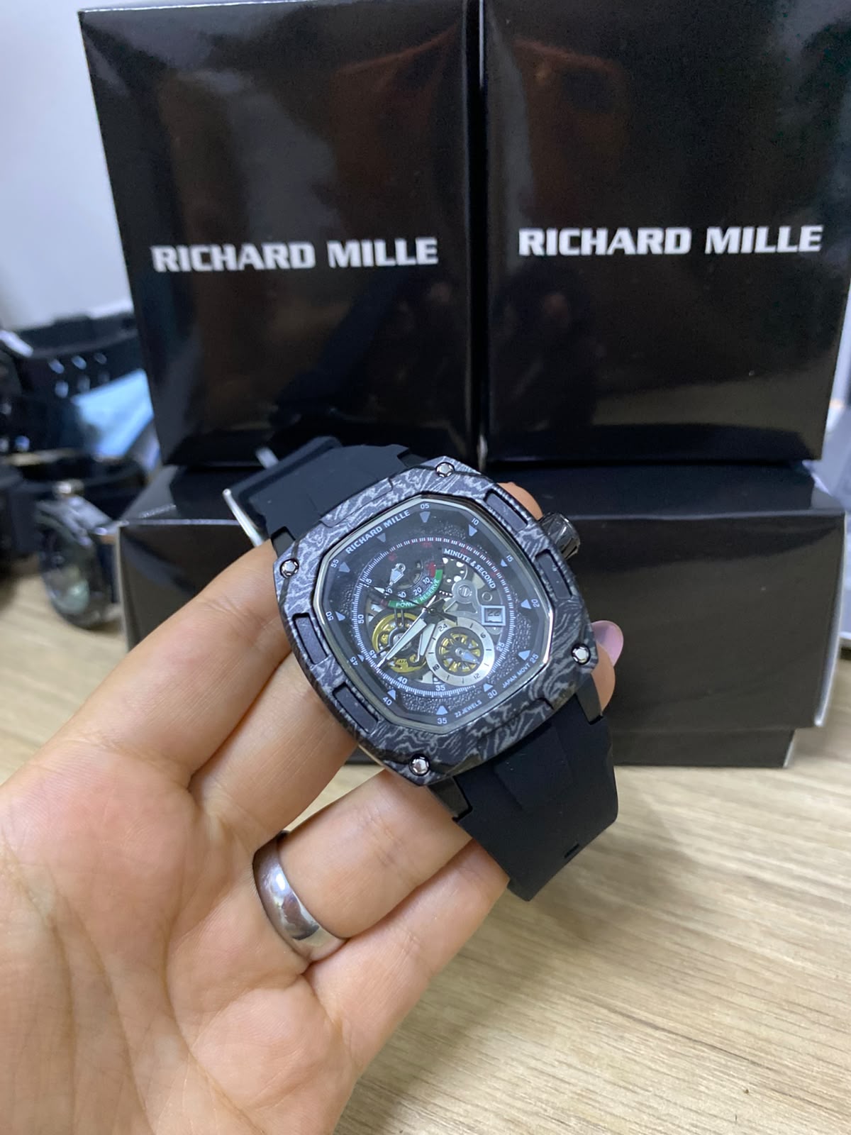 RM NEW (2637.055)