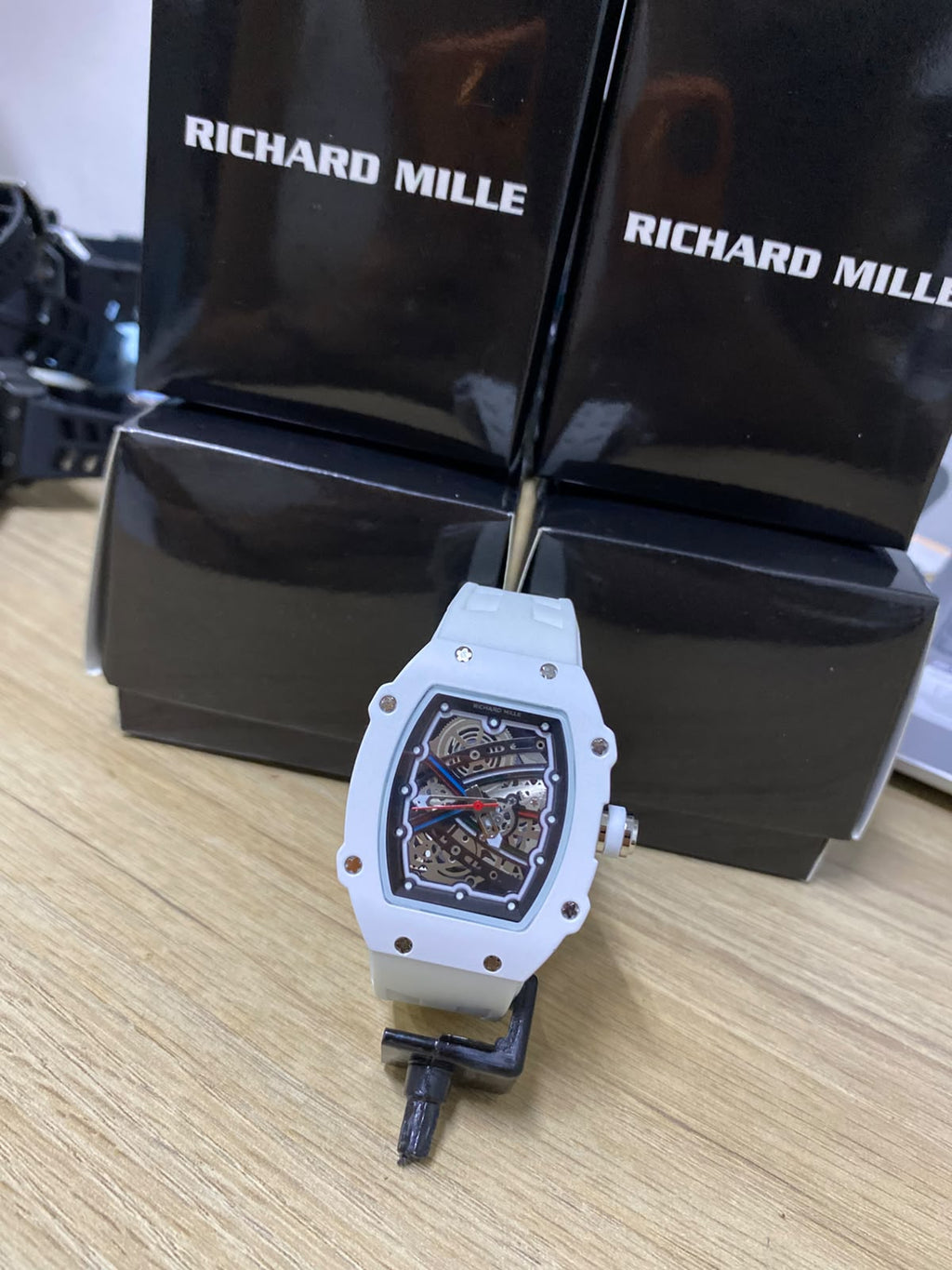 RM NEW (2637.055)