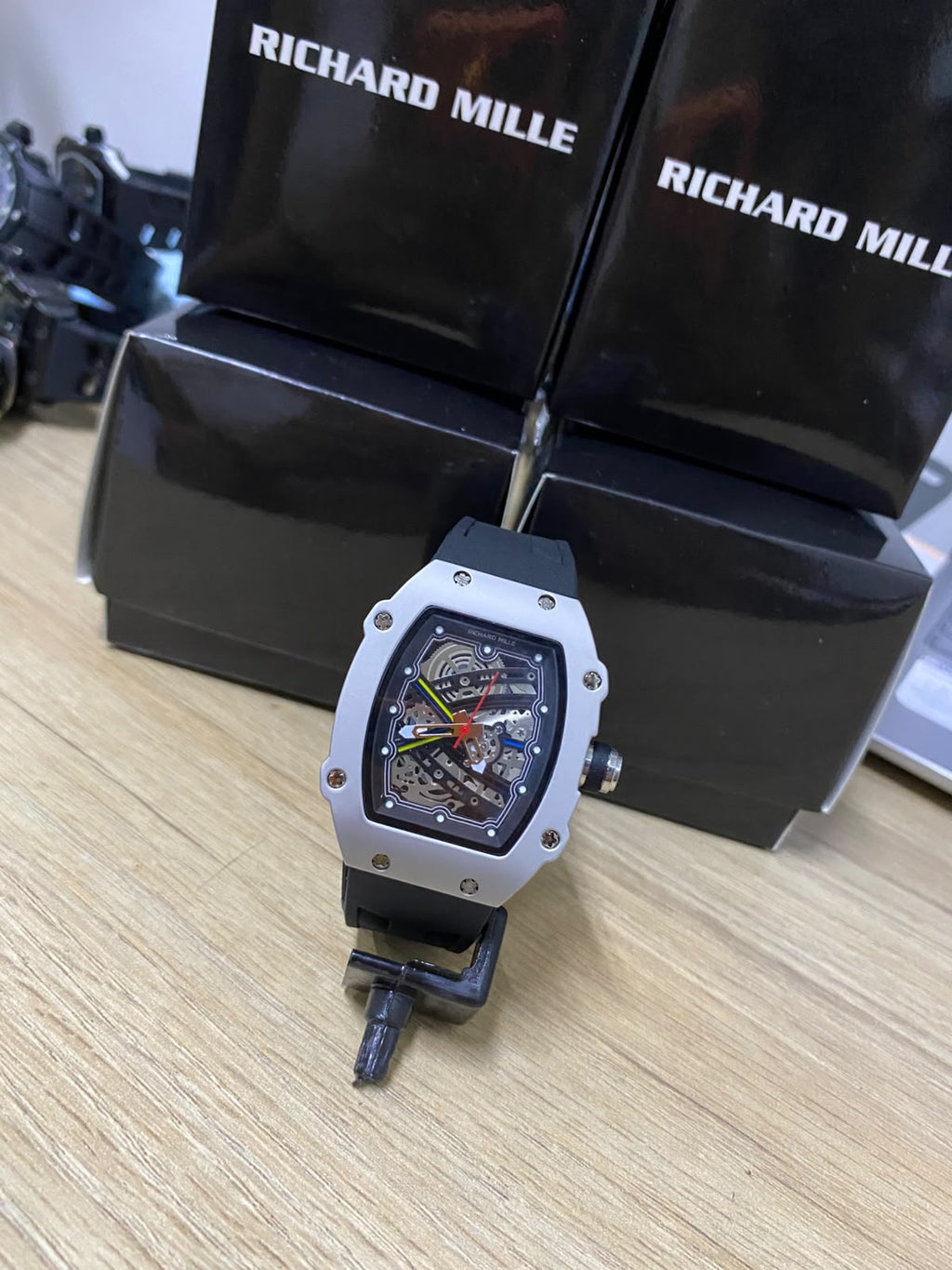 RM NEW (2637.055)