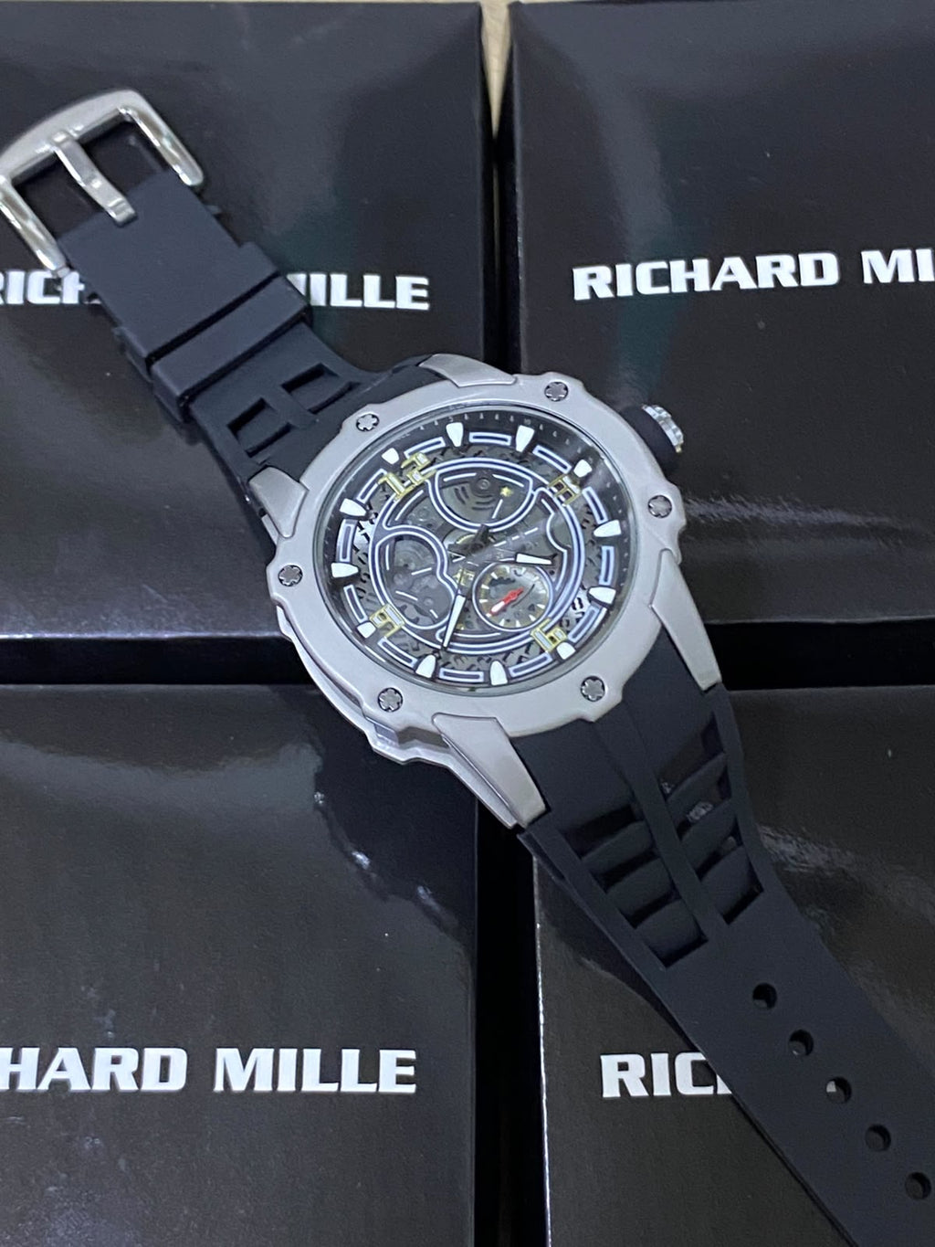 RM NEW (2637.055)