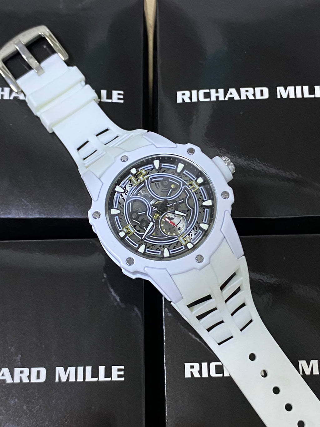 RM NEW (2637.055)