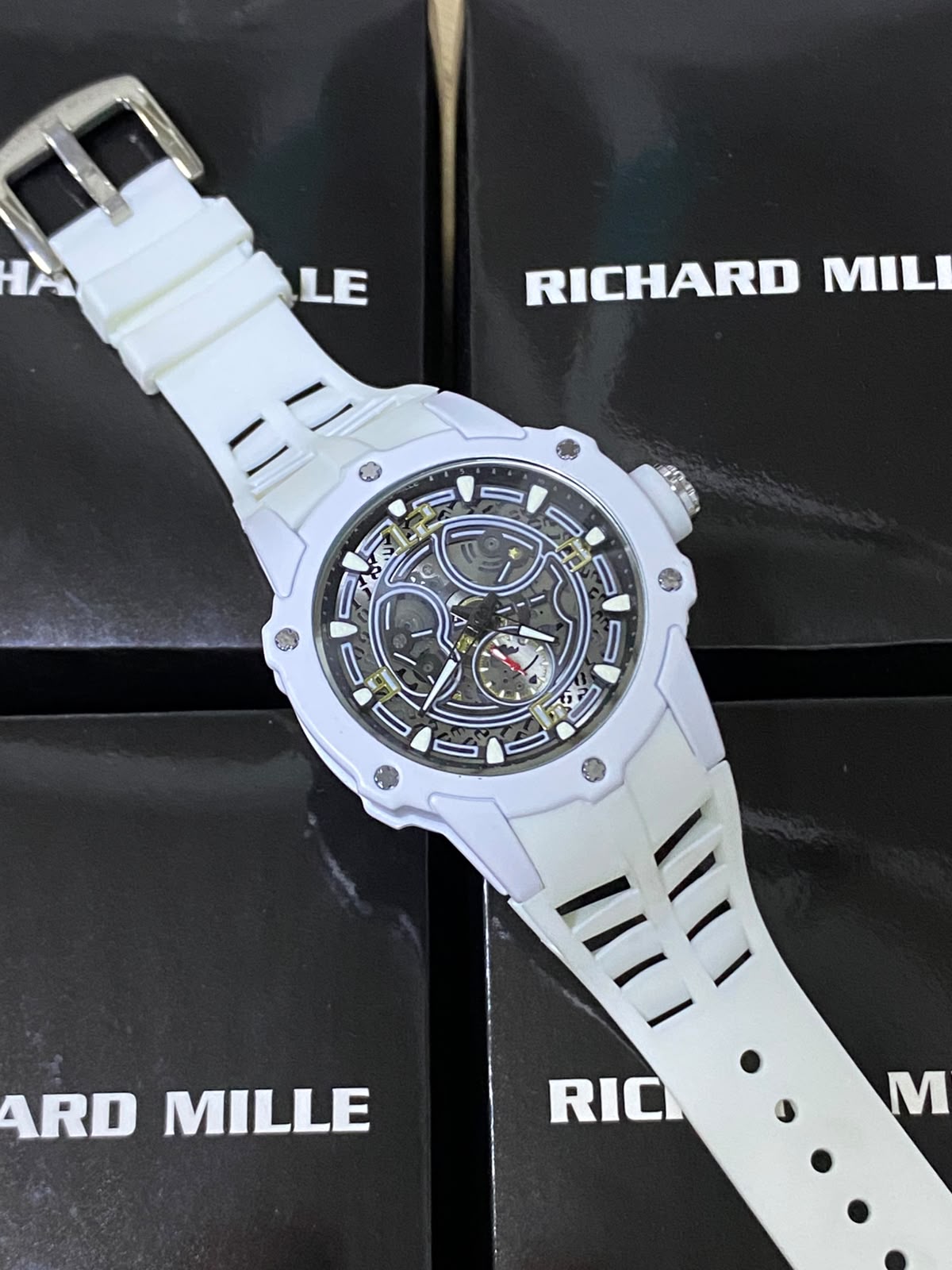 RM NEW (2637.055)