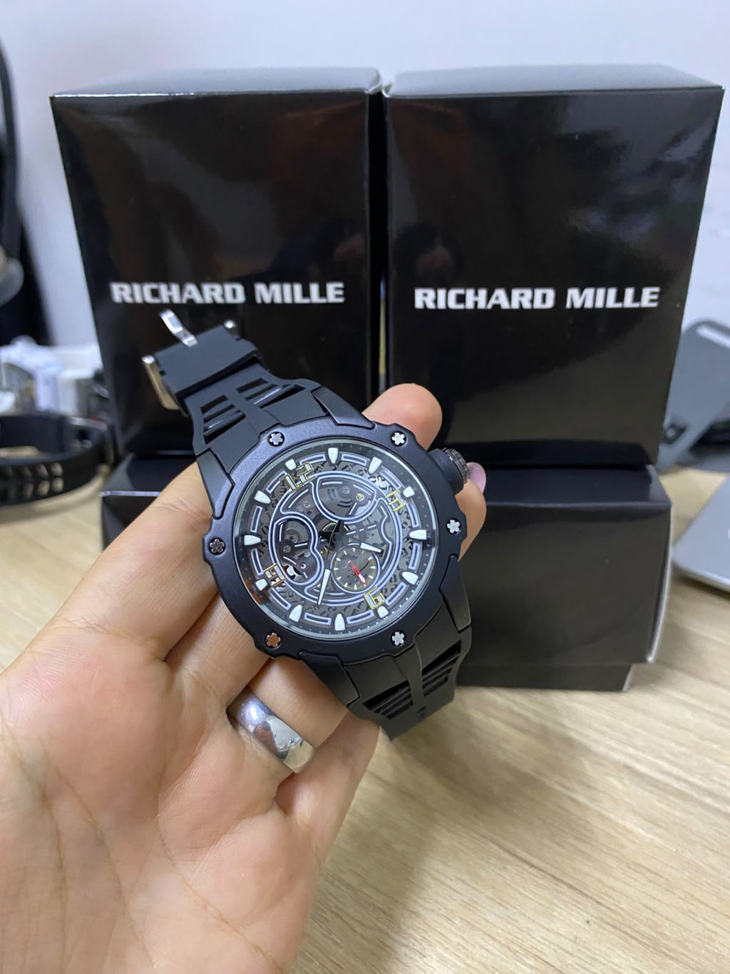 RM NEW (2637.055)