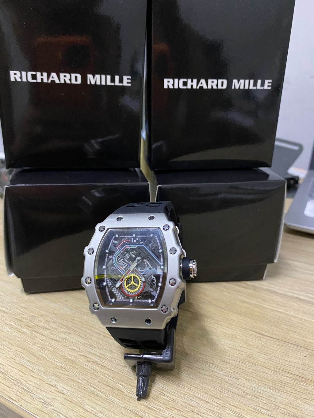 RM NEW (2637.055)