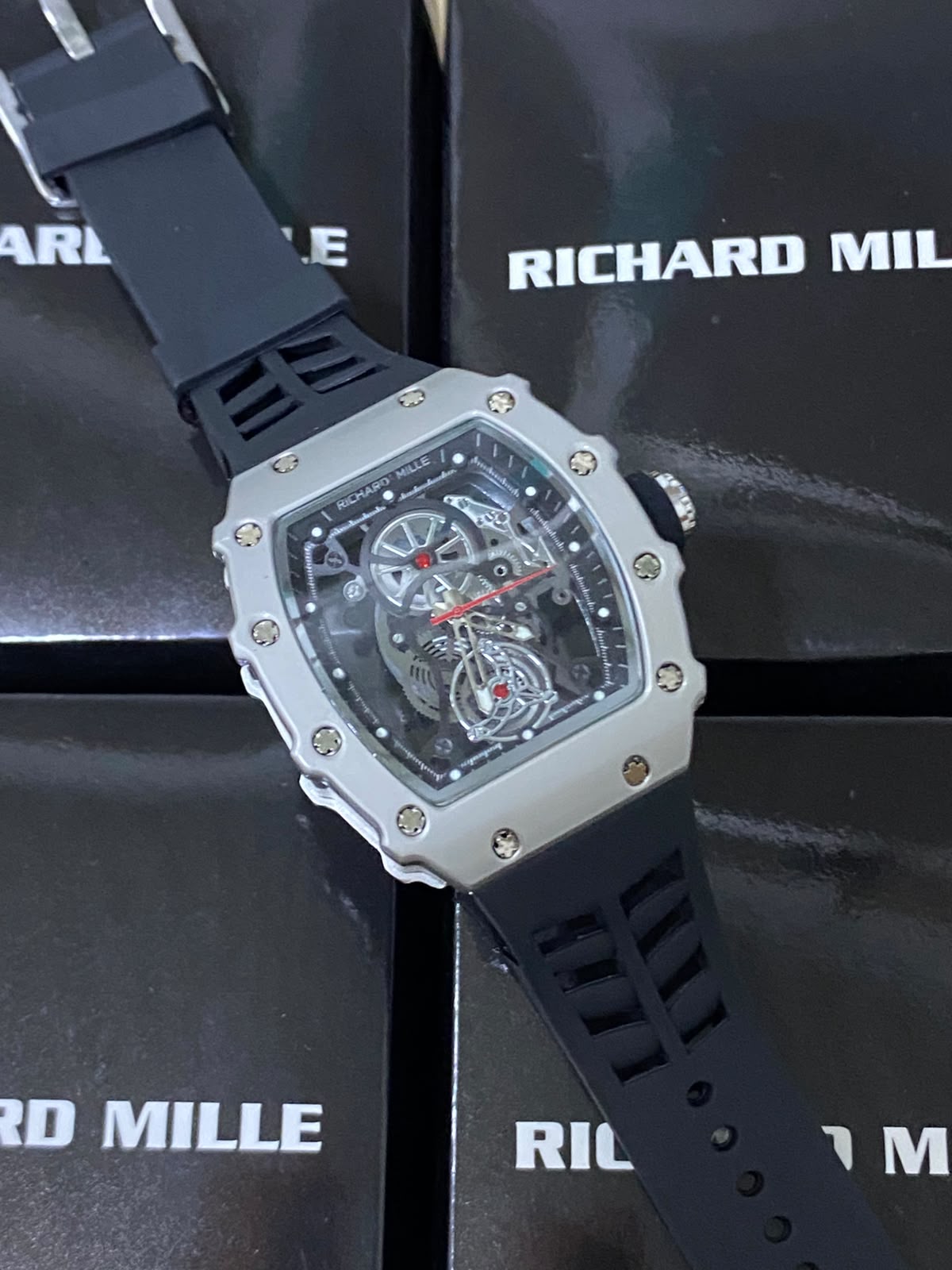 RM NEW (2637.055)