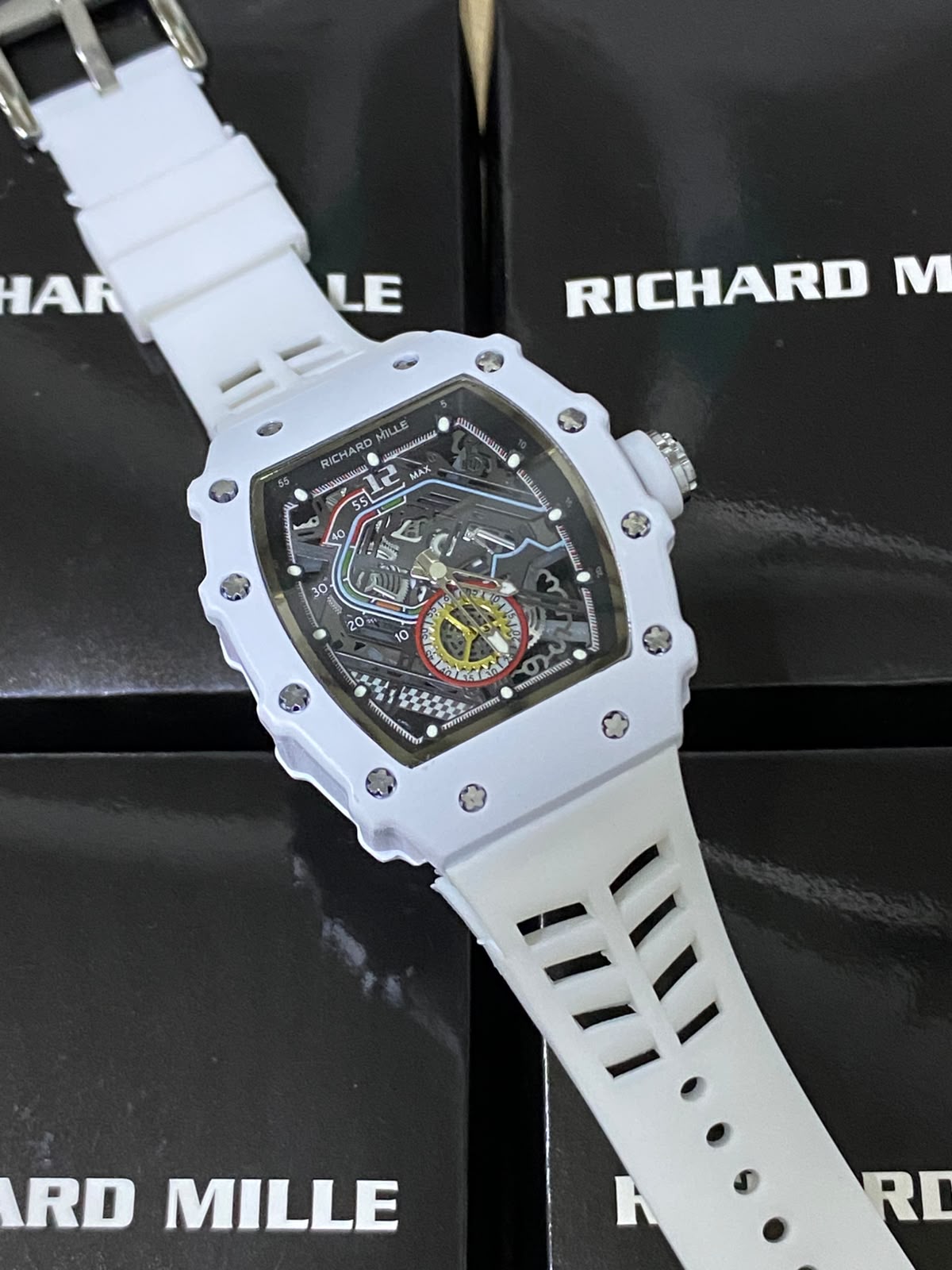 RM NEW (2637.055)