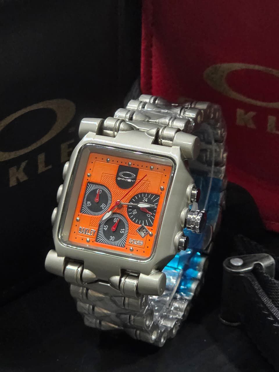 Oakley Cronos (2680.0105)